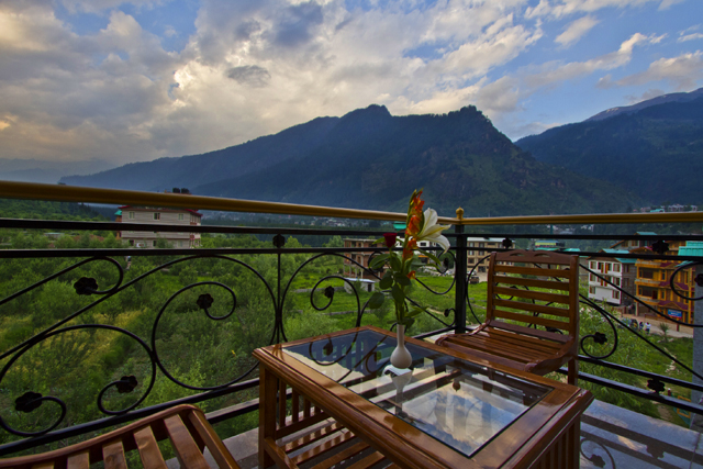 Mountain Green Villa Gallery